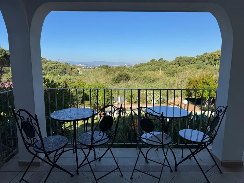 Veranda, 7